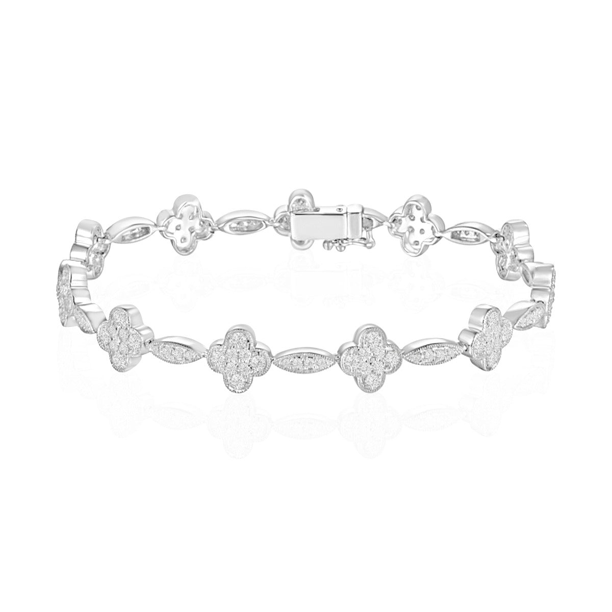 Luvente Diamond Clover Bracelet