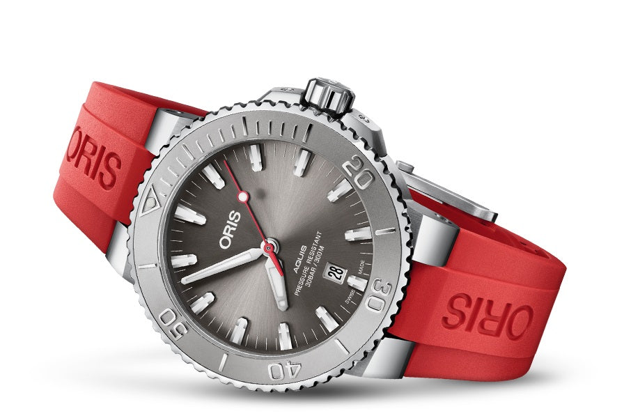 Oris Aquis Date Relief 43.5mm