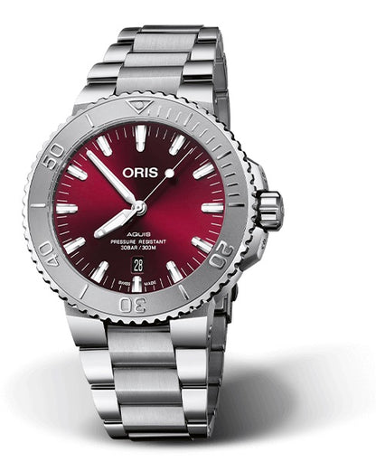 Aquis Date Cherry 43.5mm